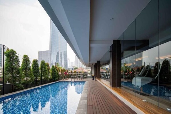 Outdoor pool - The Day Residence (South Jakarta)