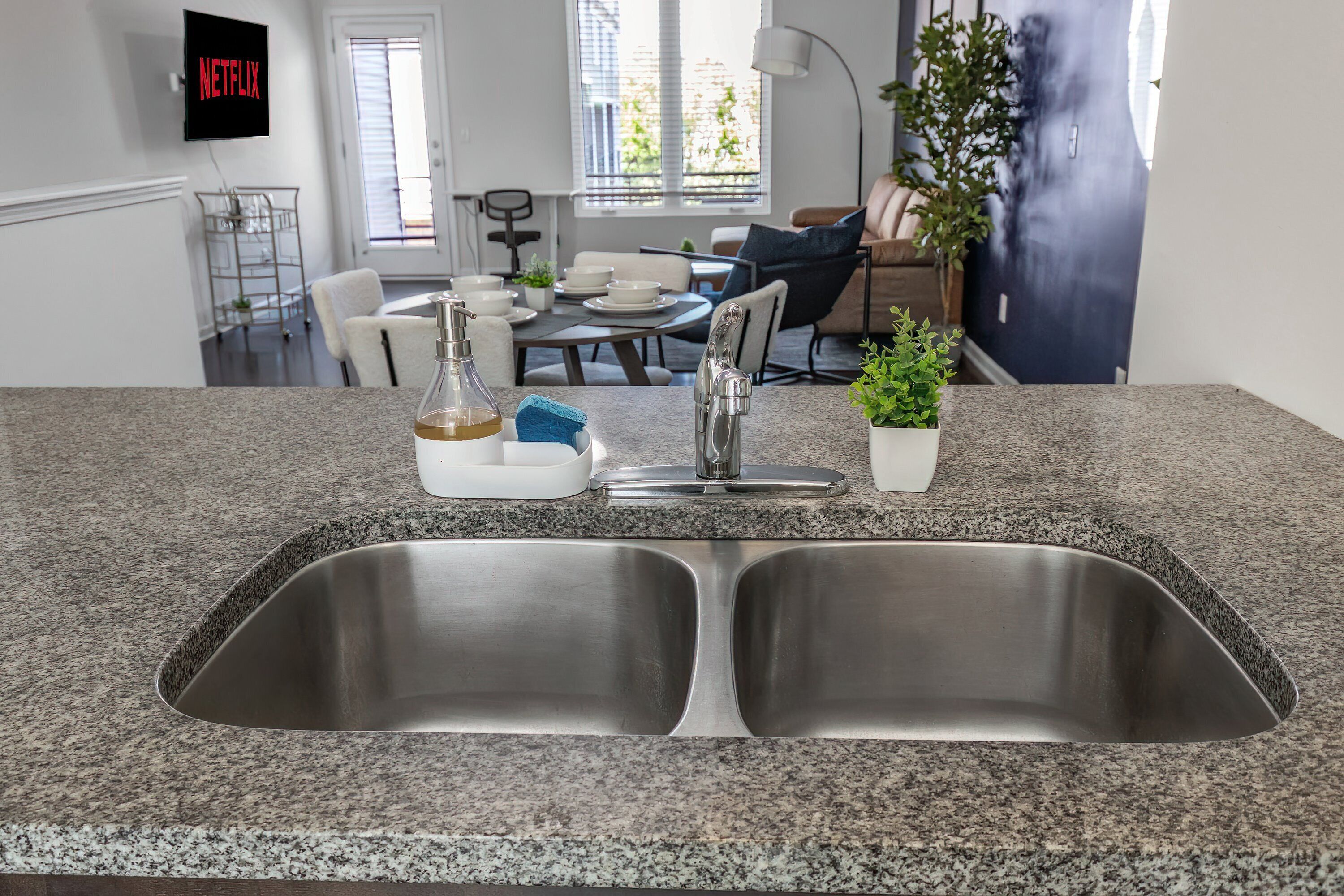 Townhome | Private kitchen