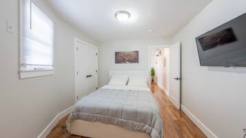 Design Apartment, 2 Bedrooms, Kitchen | Premium bedding, individually decorated, individually furnished