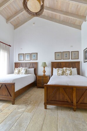 Iron/ironing board, WiFi, bed sheets - ®LUX{Beach~Essence}Villa @Terrenas+Pool+Beachfront (El Limón)
