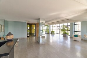 Lobby - ® La~Diana’s~View @FarallonSD  +Pool+Gym+Downtown (Santo Domingo)