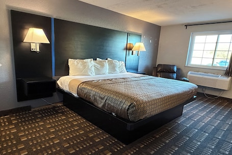 1 bedroom, iron/ironing board, free WiFi, bed sheets. Coratel Inn and Suites by Jasper Stillwater Standard 1 King Bed Non Smoking