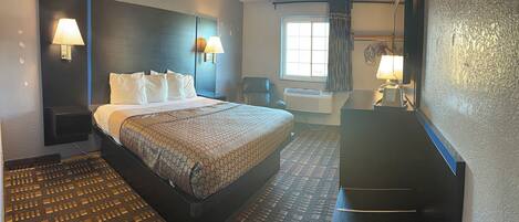 1 habitación, tabla de planchar con plancha, wifi gratis y ropa de cama