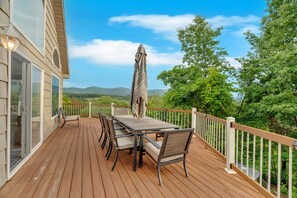 Studio | 3 bedrooms - Cozy 3BR Lake Access w Sauna (Dandridge)