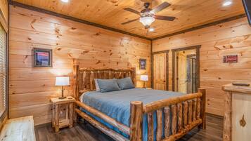 Studio | 3 bedrooms