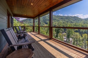 Studio - Raccoon Ridge Retreat - Gatlinburg Mountain Escape (Gatlinburg)