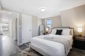 5 habitaciones, tabla de planchar con plancha, wifi y ropa de cama 