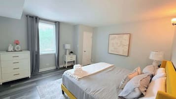 3 dormitoris, planxa i posts de planxar, wifi i roba de llit