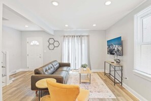 تلفزيون، مكتب