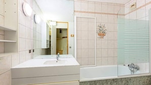 Towels - Lauzes 45 (Les Avanchers-Valmorel)