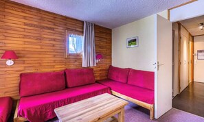 Living area - Lauzes 45 (Les Avanchers-Valmorel)