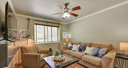 The Homestead Luxury-cozy 2BR Apartments Near SFA