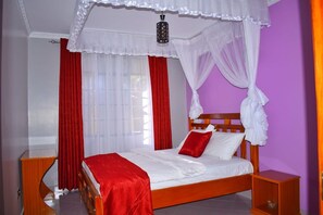 Standard Single Room | Free WiFi, bed sheets - Silverwoods Hotel kondele Kisumu (Kisumu)