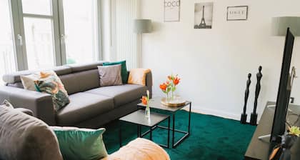 Penthouse by the cathedral, old town, 4 roof terraces, self-check 24/7, up to 6 people