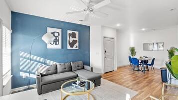 Apartment | Living area