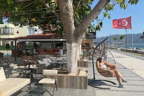 Bar (en la propiedad)