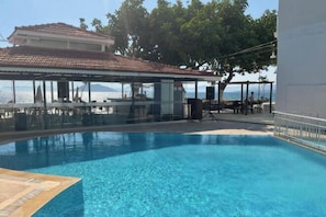 Alberca al aire libre