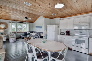 House, Multiple Beds (Whitesands Beach House - South) | Private kitchen - Whitesands Beach House - South (Gulf Shores)