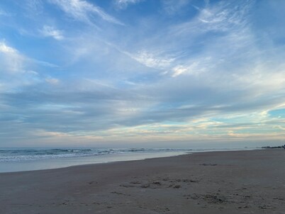 Gorgeous ocean view 4th fl, 2 FULL bedrooms 2 bath-Daytona Beach Shore-Our Dream