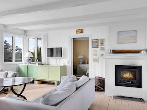 House | Interior