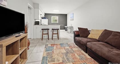 Stay close to LSU's Tiger Stadium and downtown.