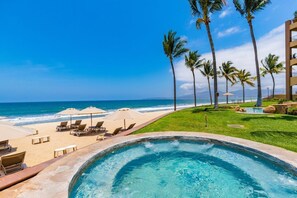 Pool - Azure Palm – 1BR Tranquil Getaway (Sur Flamingos Nuevo Vallarta)