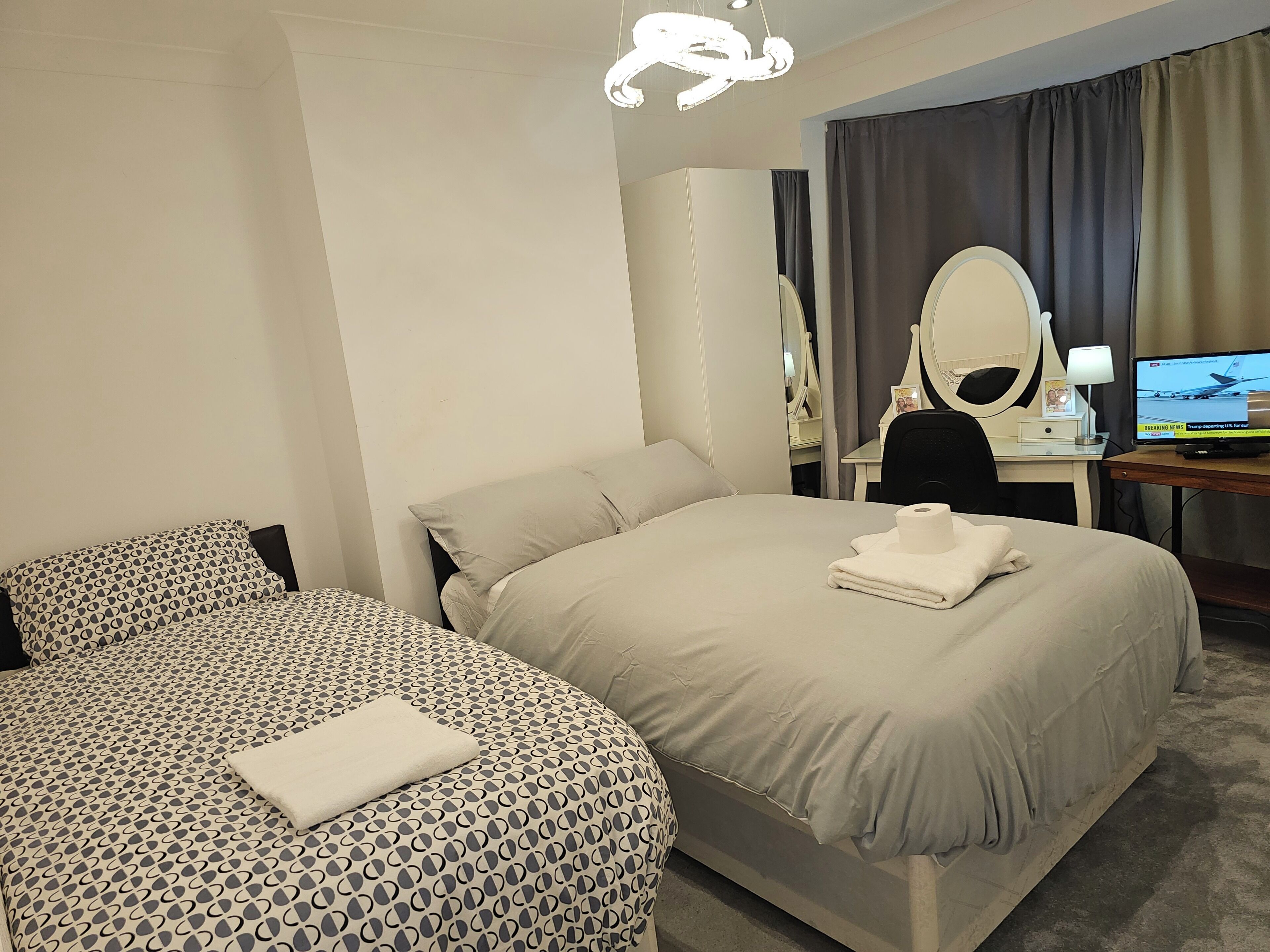 3 Schlafzimmer, Bügeleisen/Bügelbrett, WLAN, Bettwäsche