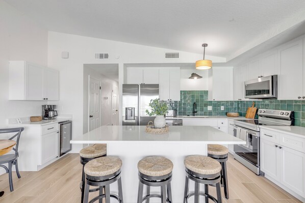 Fridge, microwave, oven, dishwasher