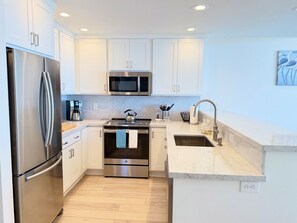 Microwave, oven, stovetop, dishwasher - Shorebirds 132 - Top Floor! Premium 1 Bd OceanFront - 180° Views - Very Private! (Watsonville)