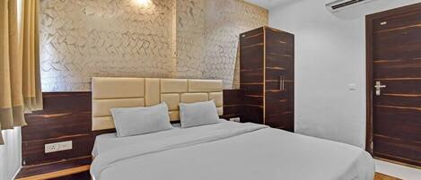 Luxury Room | Free WiFi