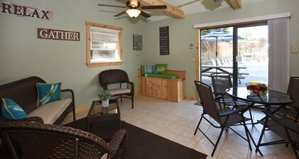 2BR Mountain Villa | Golf Nearby + Shuttle & Pools