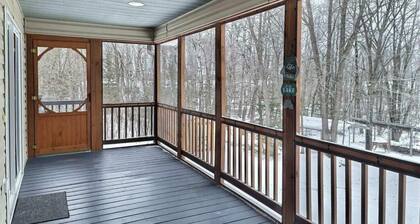 Lovely 3-bedroom house with AC in Tripoli