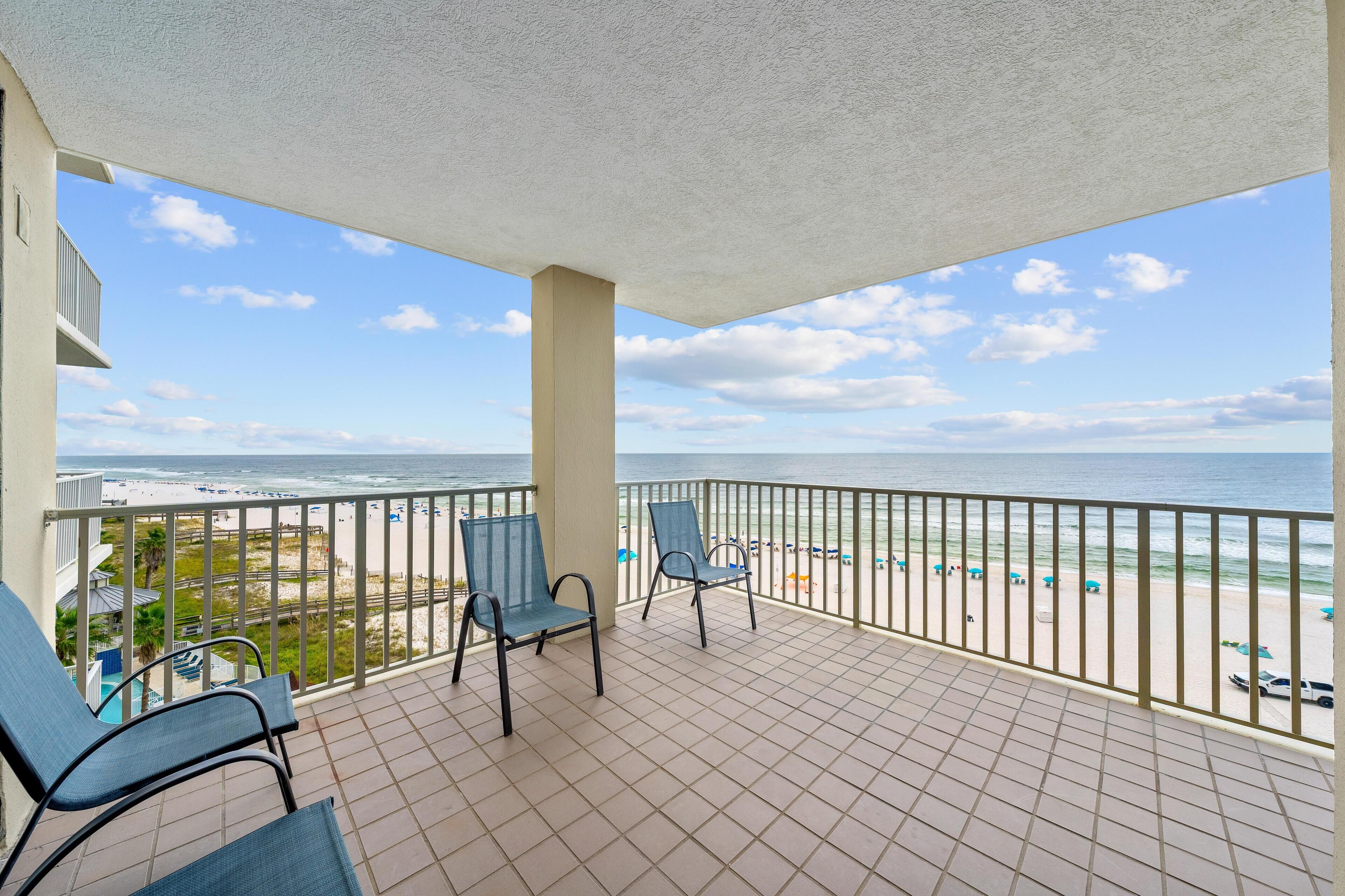 콘도, 침대(여러 개) (Romar Place 705) | 숙박 시설 구내