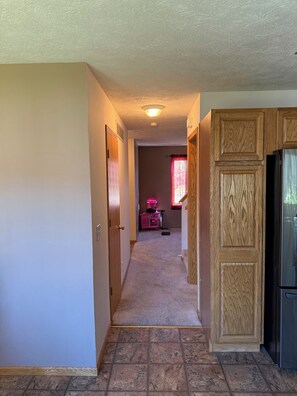 Interior - Nice 3-bedroom house located in beautiful neighborhood (Lincoln)