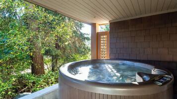 Idromassaggio all'aperto