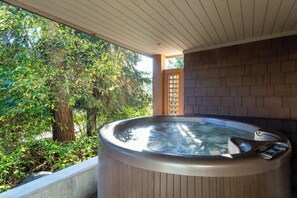 Idromassaggio all'aperto