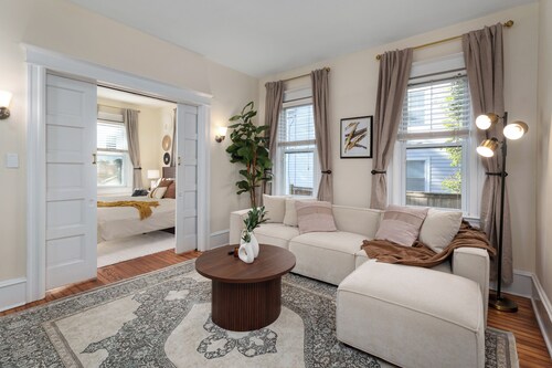 Downtown Princeton Haven • 1BR • Fast WiFi