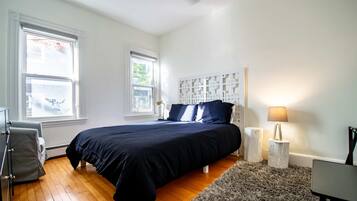 Desk, iron/ironing board, travel crib, WiFi