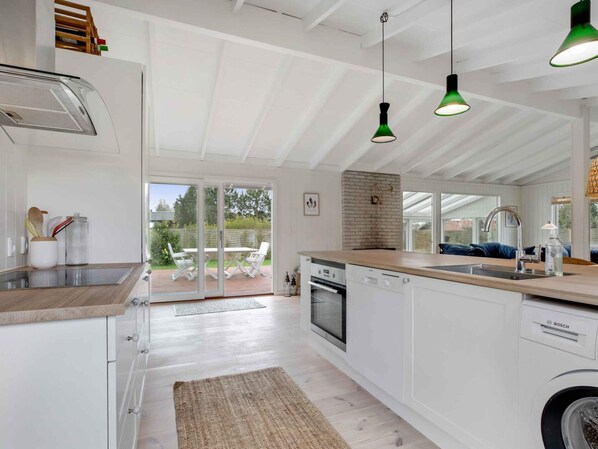 House | Interior - 5 Star Holiday Home in Hornbaek (Hornbaek)