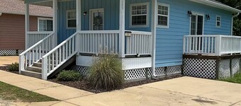 Peaceful house with Hot Tub and Sauna in Starkville MS.