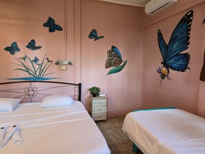 واي فاي مجانًا وملاءات أسرّة