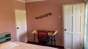 Doppia Design, aria condizionata | Wi-Fi gratuito, lenzuola