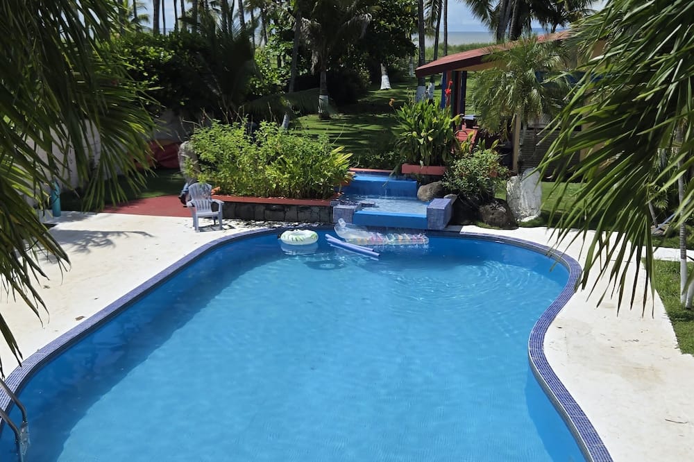 Jane's Beach Resort