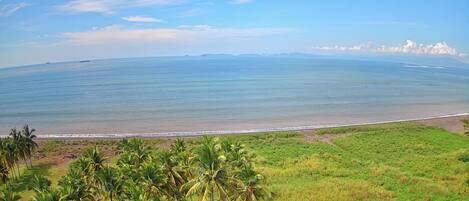 Beach/ocean view