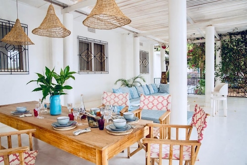 A villa in charming Kilimanjaro Region with swimming pool and views.