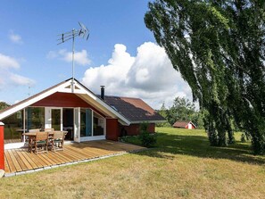 House | Exterior - 5 Star Holiday Home in Ebeltoft (Ebeltoft)