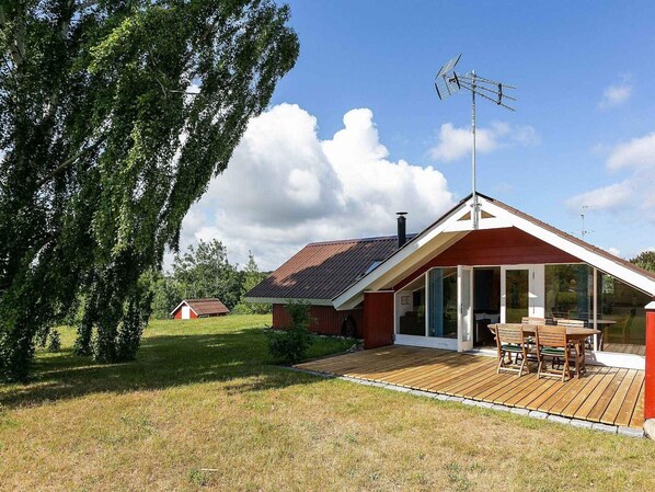 House | Exterior - 5 Star Holiday Home in Ebeltoft (Ebeltoft)