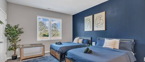 Townhome | Free WiFi