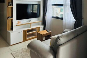 Living area - Ancho Listings One bedroom Family Room with Balcony (Cebu City)