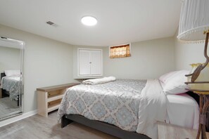 1 makuuhuone, silitysrauta/-lauta, Wi-Fi, vuodevaatteet